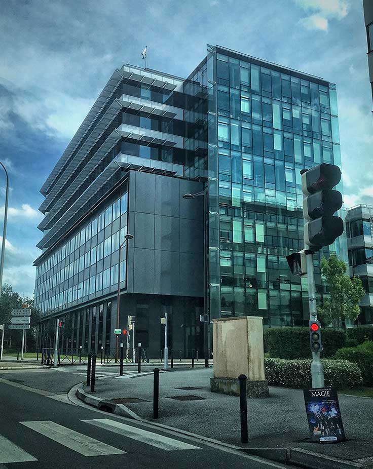 Office Building Facade Manufacturers in Pune